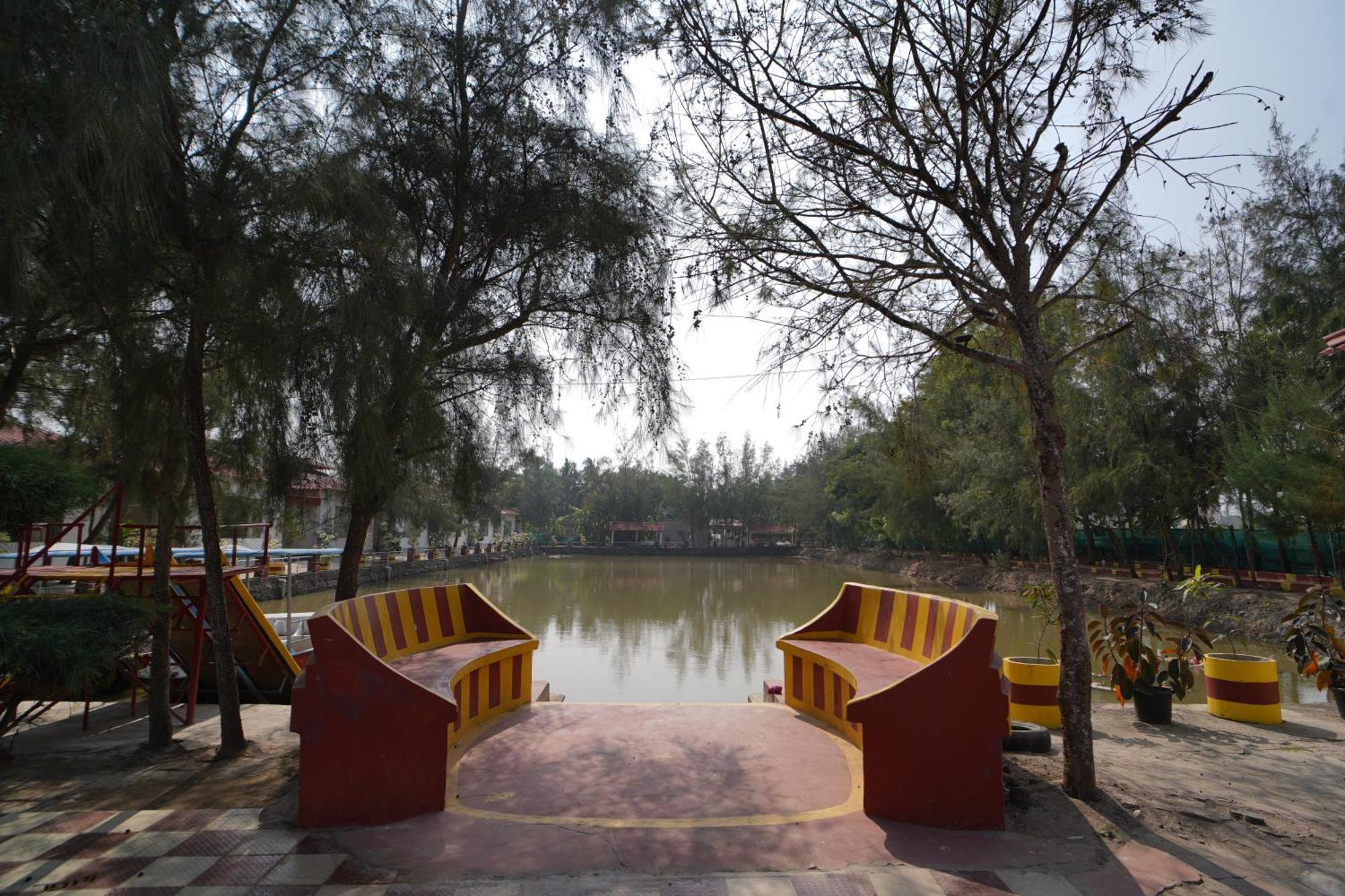 Lake View Village Resort Tajpur Екстер'єр фото