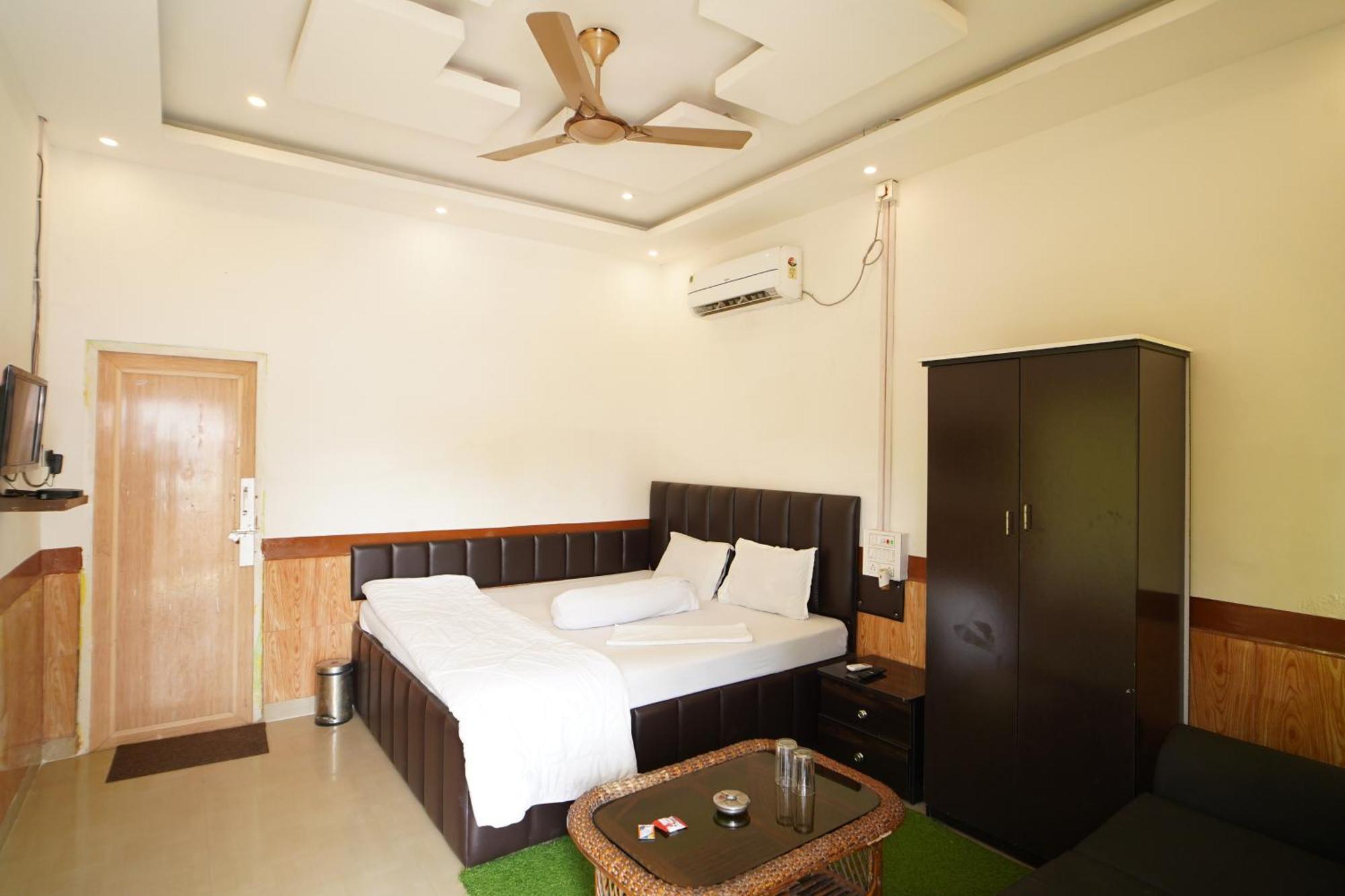 Lake View Village Resort Tajpur Екстер'єр фото