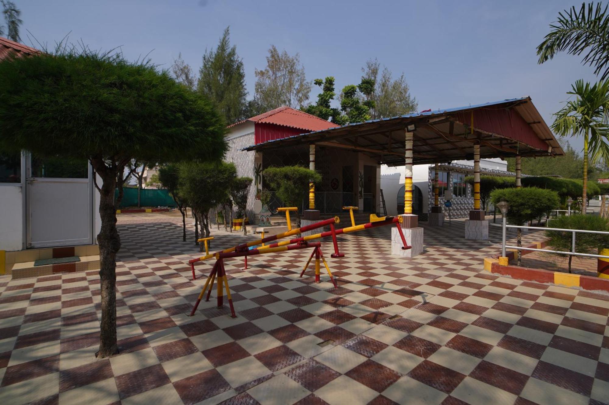 Lake View Village Resort Tajpur Екстер'єр фото