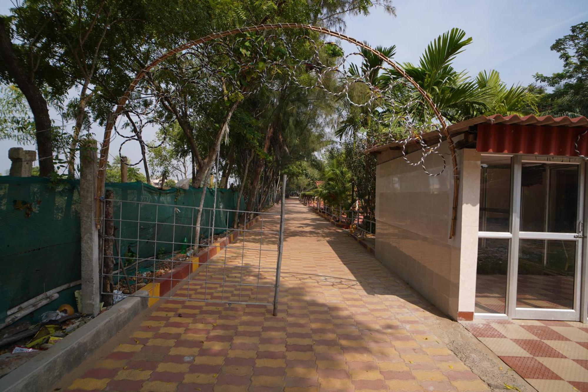 Lake View Village Resort Tajpur Екстер'єр фото