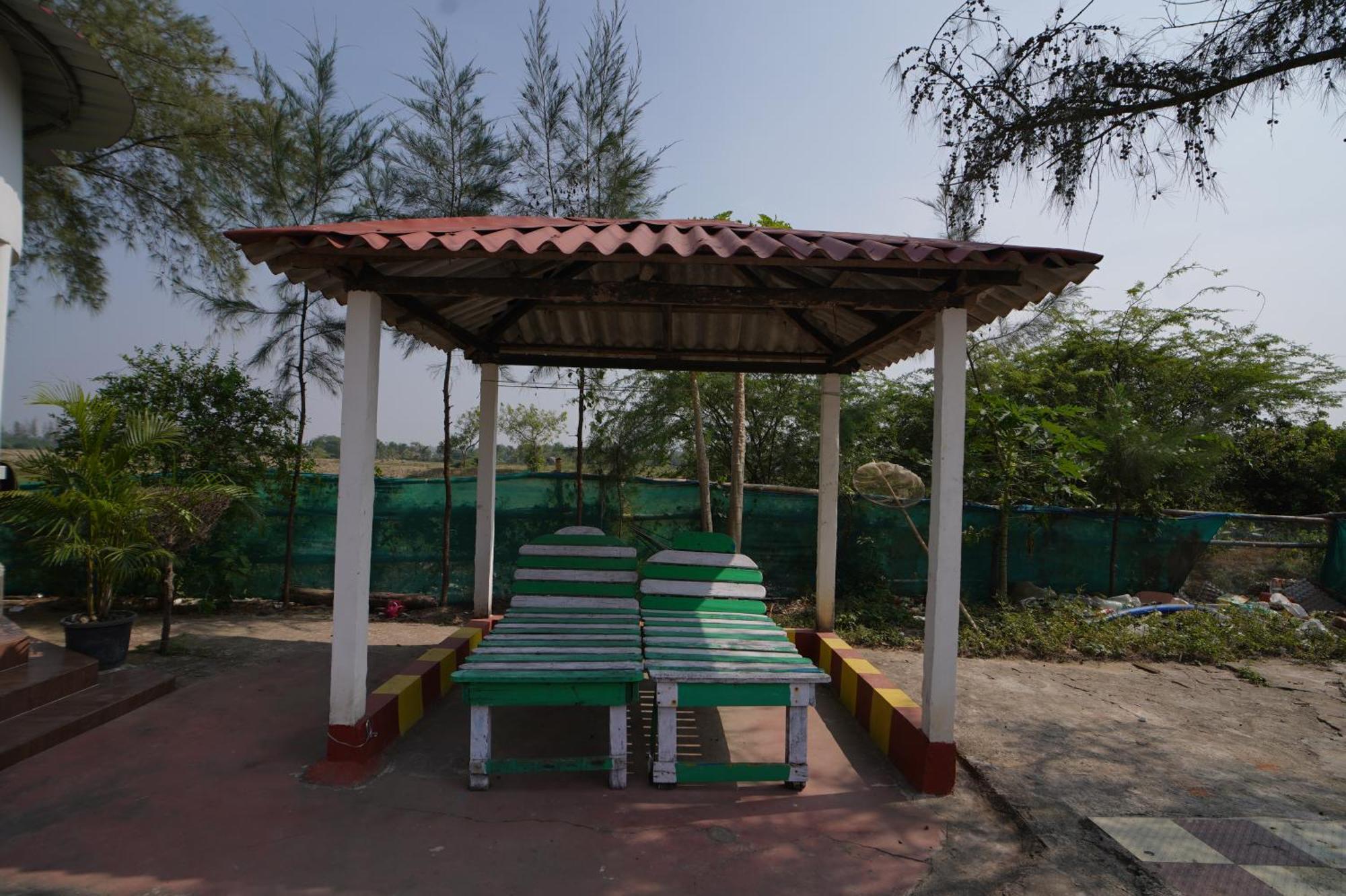 Lake View Village Resort Tajpur Екстер'єр фото