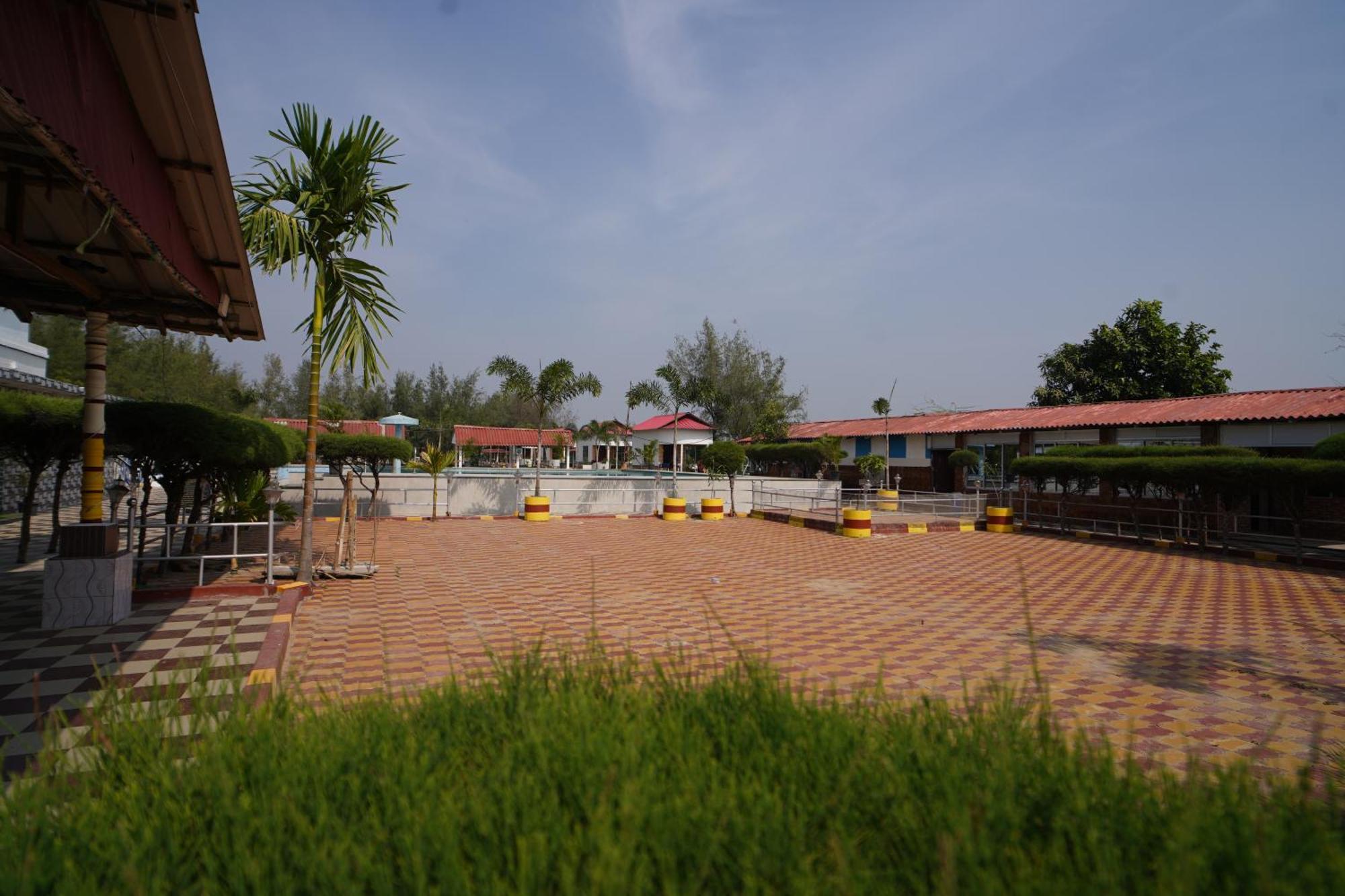 Lake View Village Resort Tajpur Екстер'єр фото