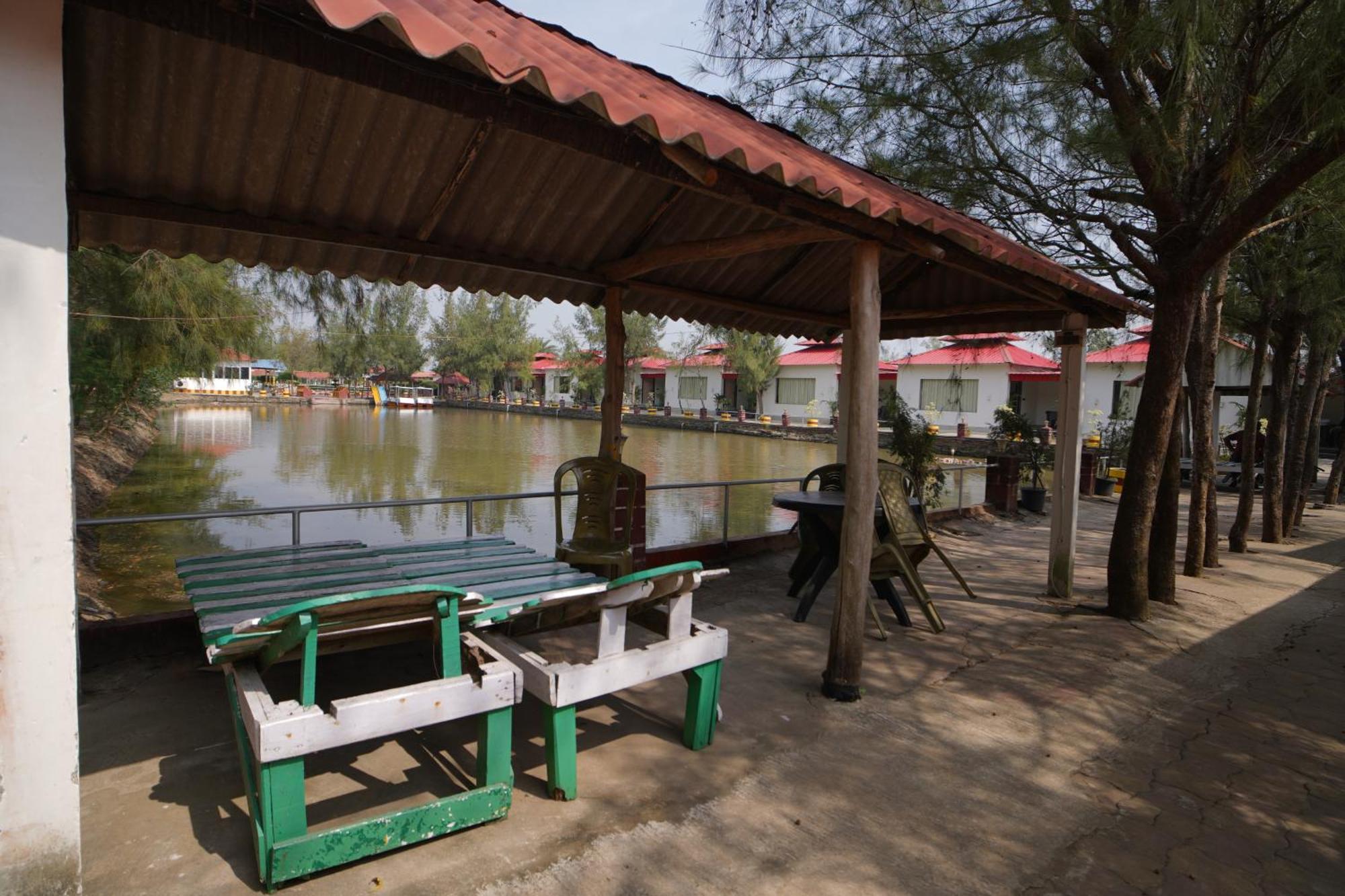 Lake View Village Resort Tajpur Екстер'єр фото